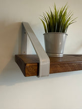 Load image into Gallery viewer, White - Ral 9010 Triangle Heavy Duty Metal Shelf Bracket - Unique Metalcraft
